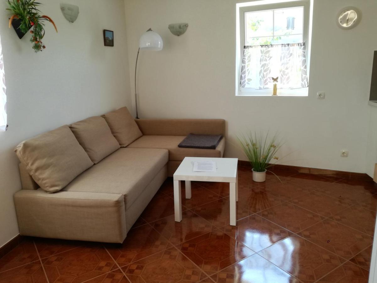 Apartments Pegla Nerezine Kültér fotó