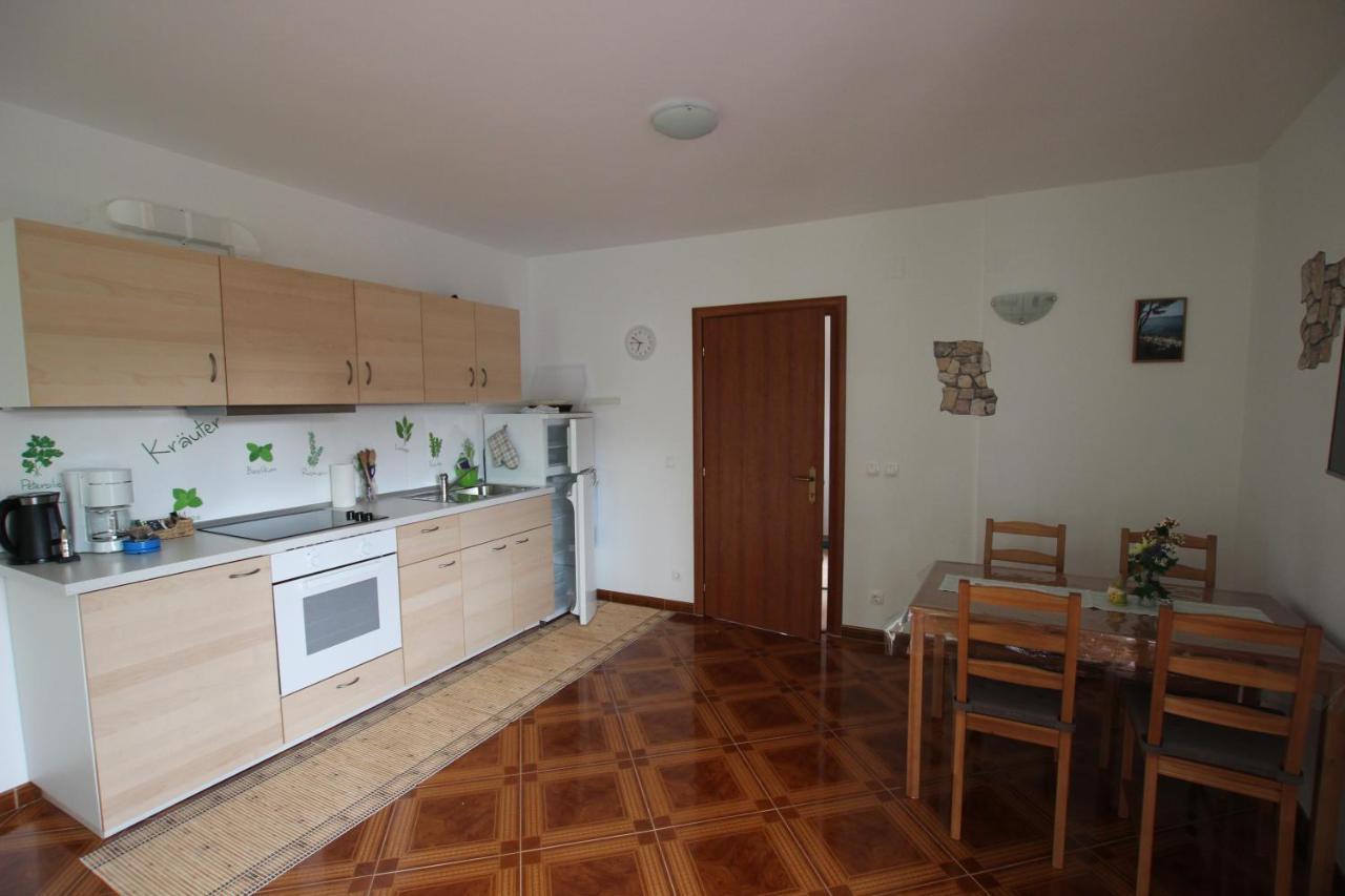 Apartments Pegla Nerezine Kültér fotó