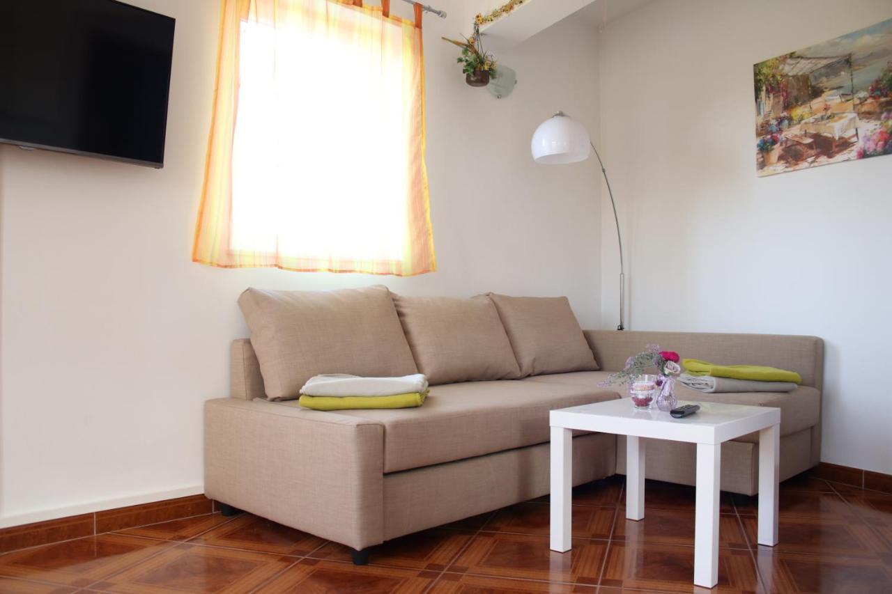 Apartments Pegla Nerezine Kültér fotó