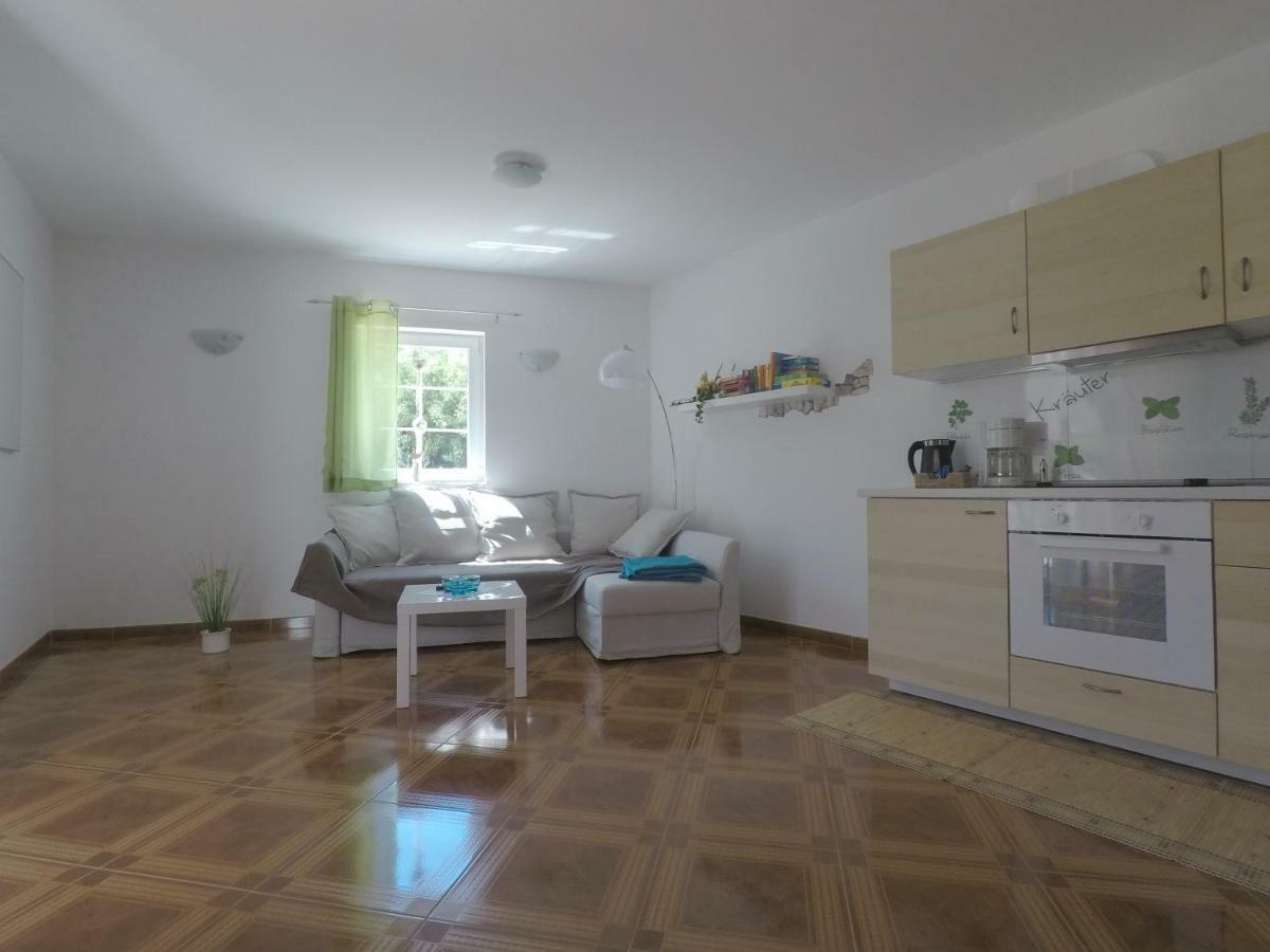 Apartments Pegla Nerezine Kültér fotó